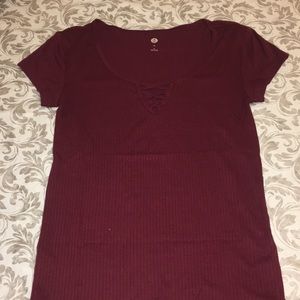 cute burgundy top!